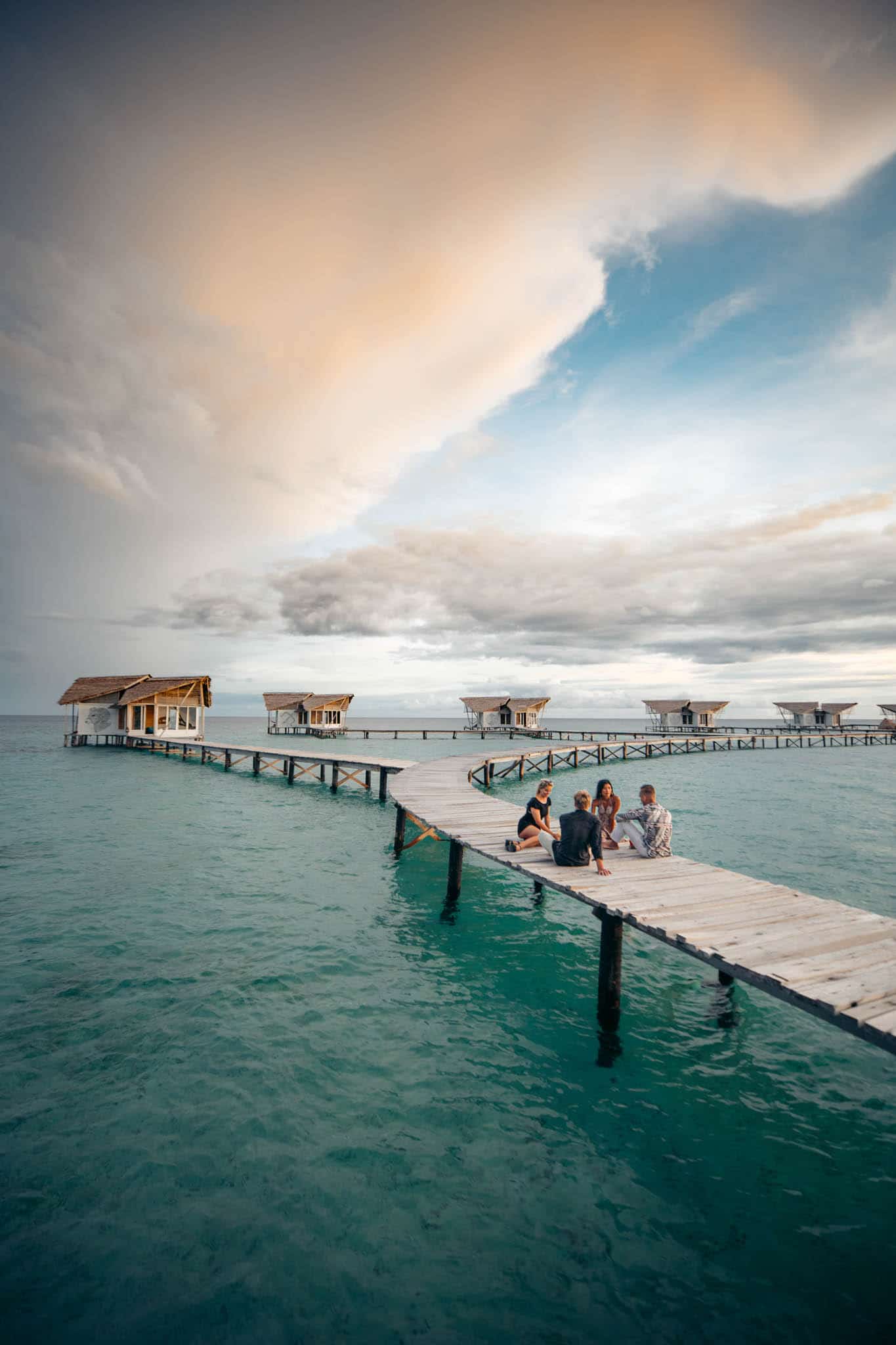 We want inspire people with beautiful photos and videos